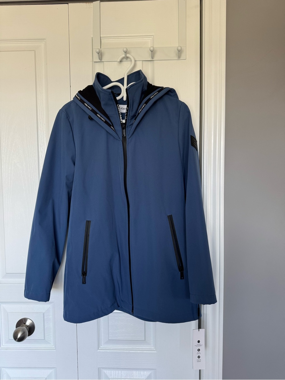 Calvin Klein women’s Navy Hooded Raincoat